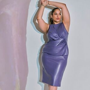 ELOQUII PURPLE DRAPED FAUX LEATHER MIDI DRESS WITH CUTOUT – SIZE 22
